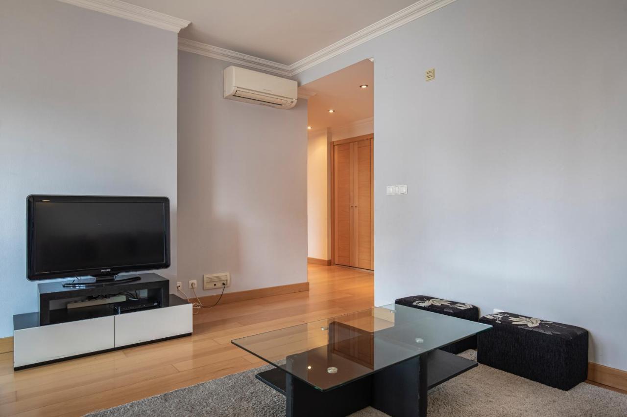 Lovelystay - Modern Apartment In Anjos Lisboa Eksteriør billede